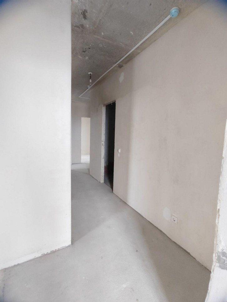 3-комн квартира Менделеева ул, 8