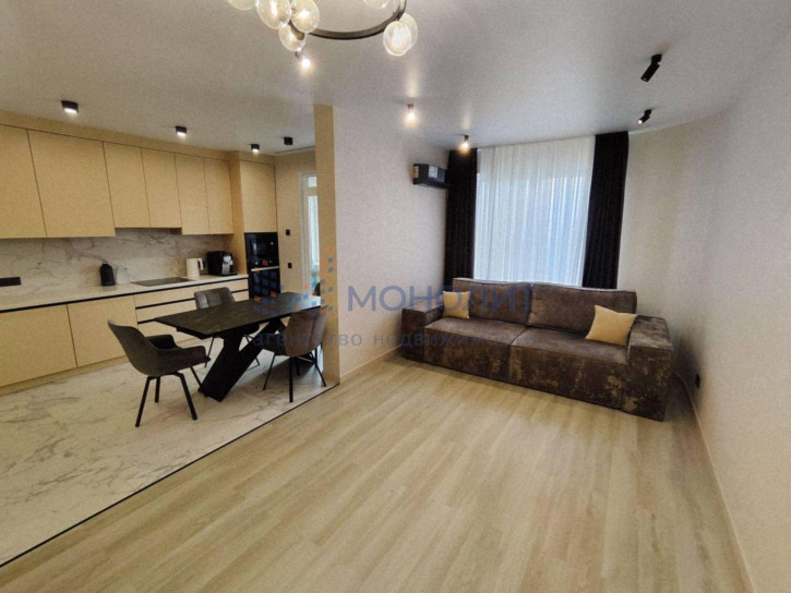 3-комн квартира Максима Горького ул, 24