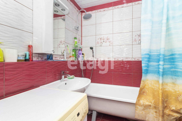 3-комн квартира Федюнинского, 60