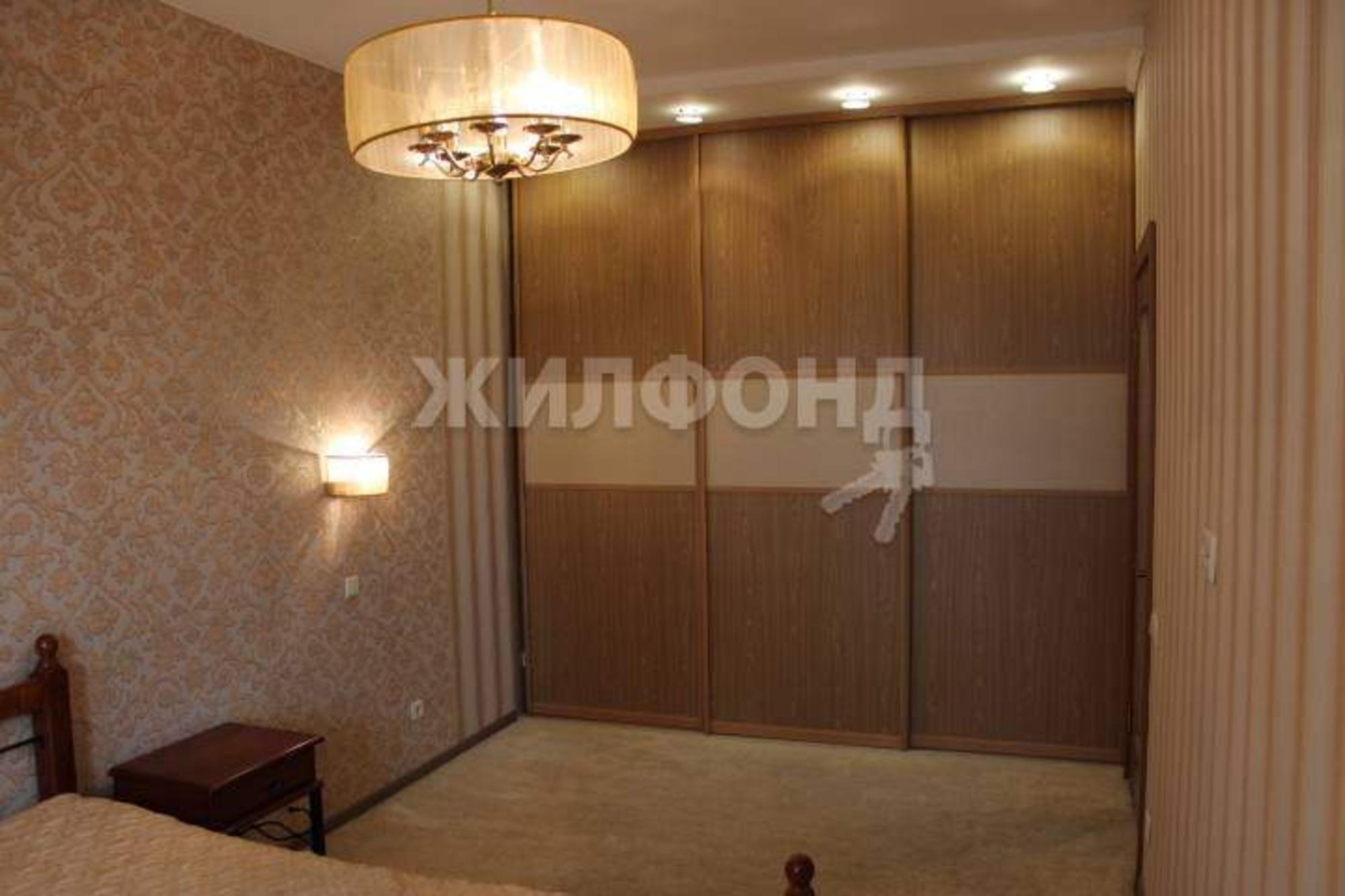 Купить студию за 13 800 000 рублей на Кирова улица, д.25