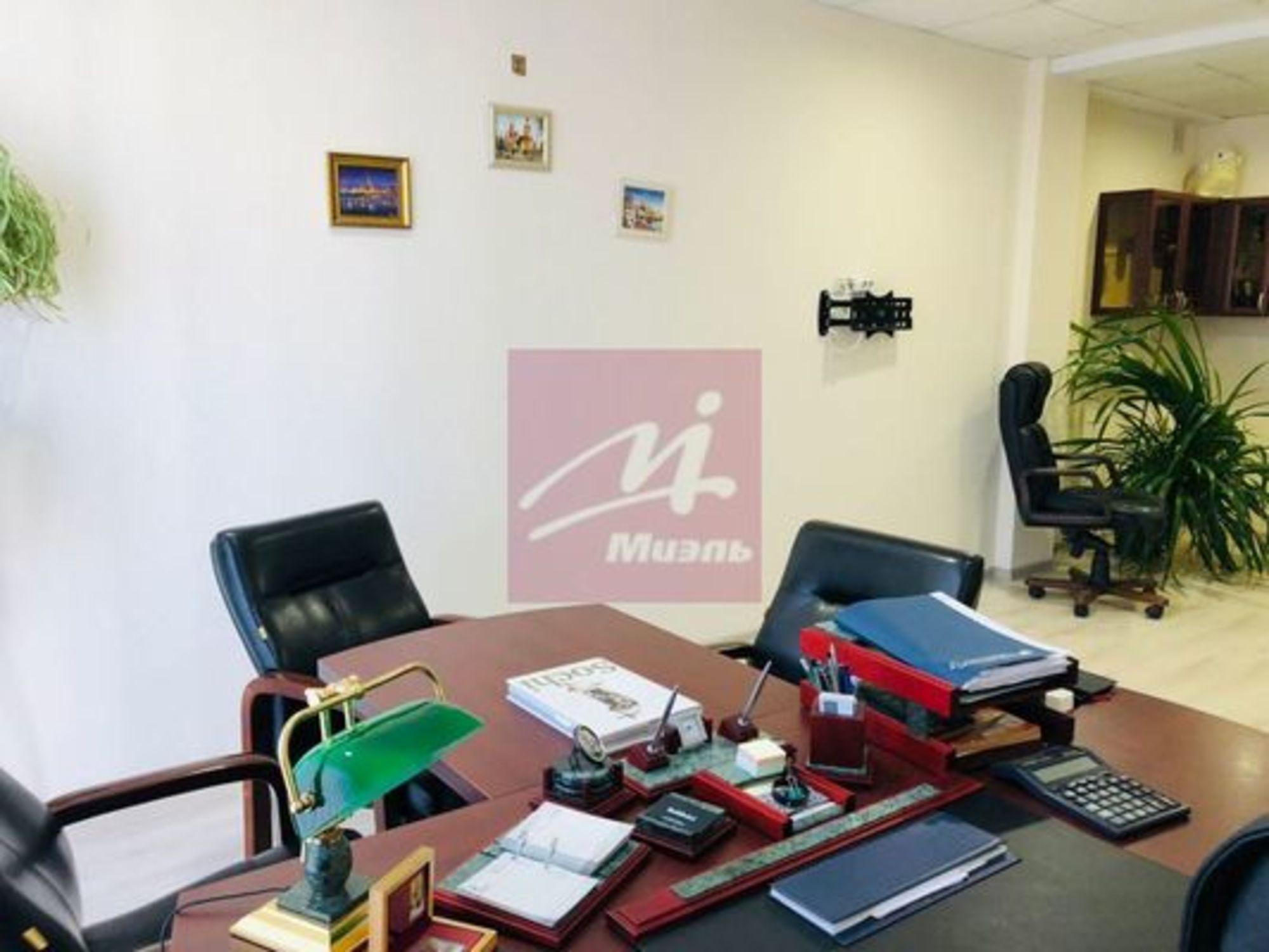 Сдать офис, помещение под офис за 200 000 рублей на Сочи г, Орджоникидзе (Центральный р-н) ул, 24