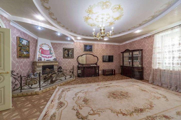 5-комн квартира Ленинская улица, 206