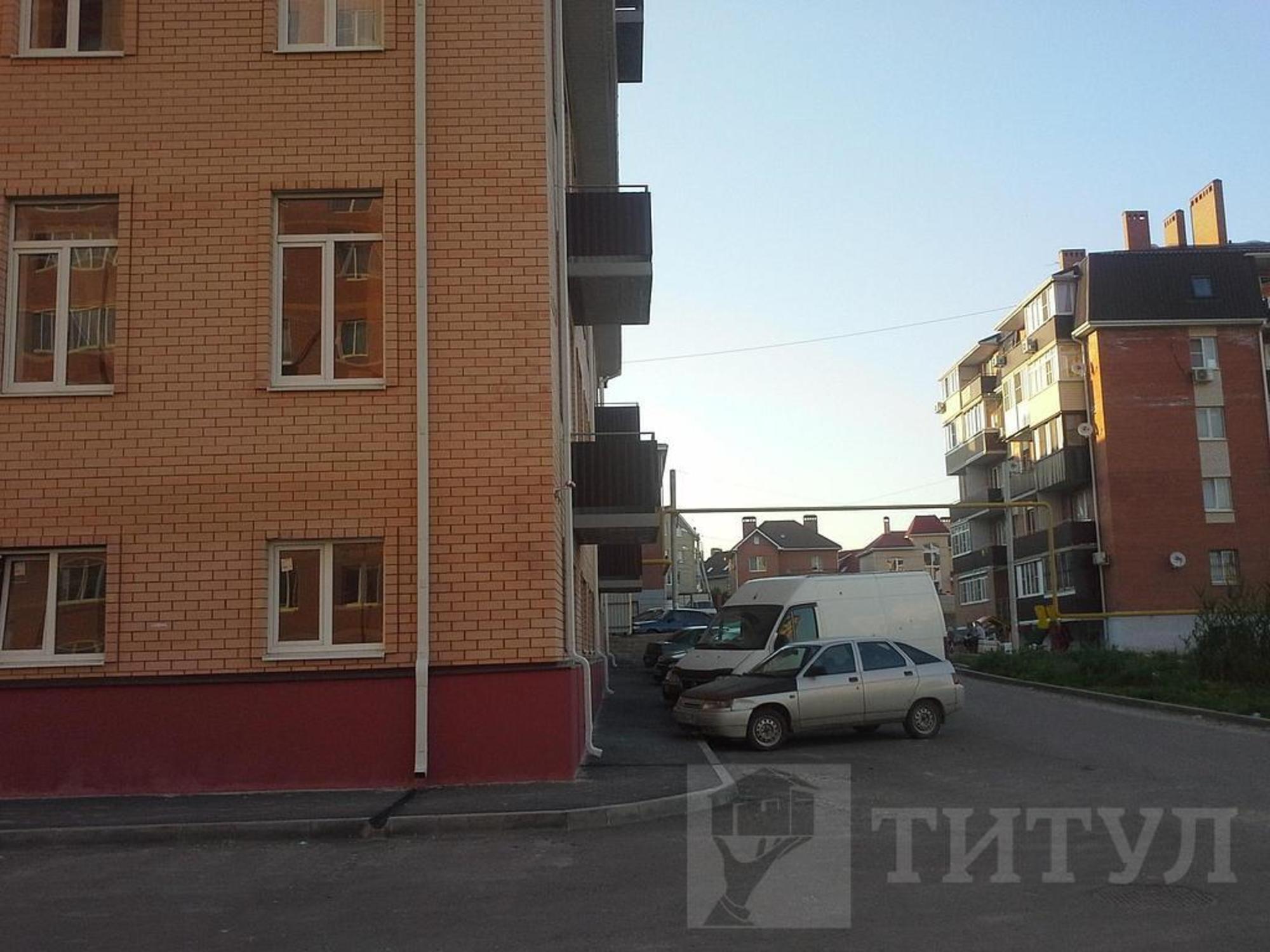 Купить торговое помещение за 16 000 000 рублей на Юпитера