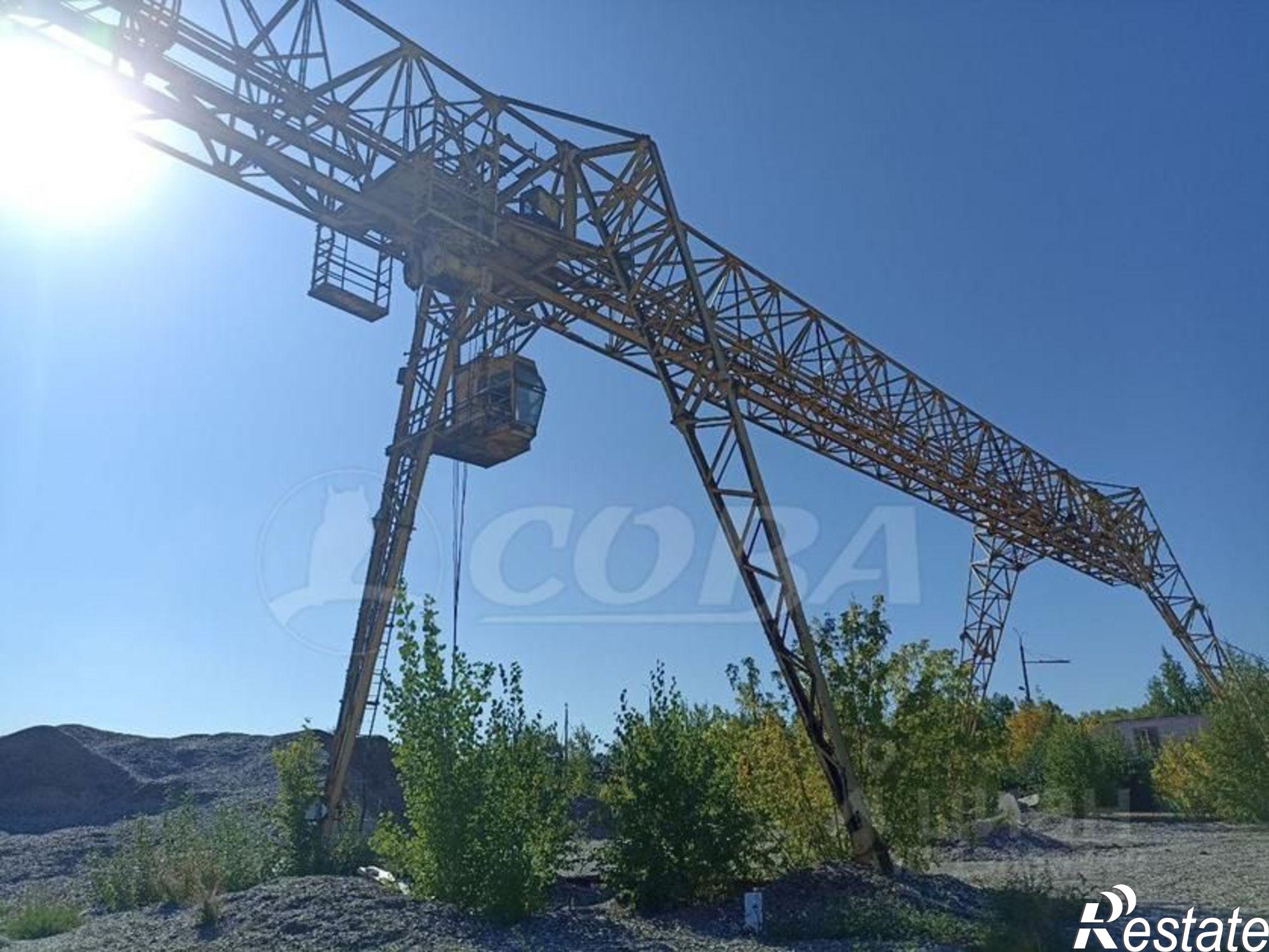 Купить производственную площадь за 119 004 000 рублей на Тюменский район, поселок городского типа Богандинский, Нефтяников,