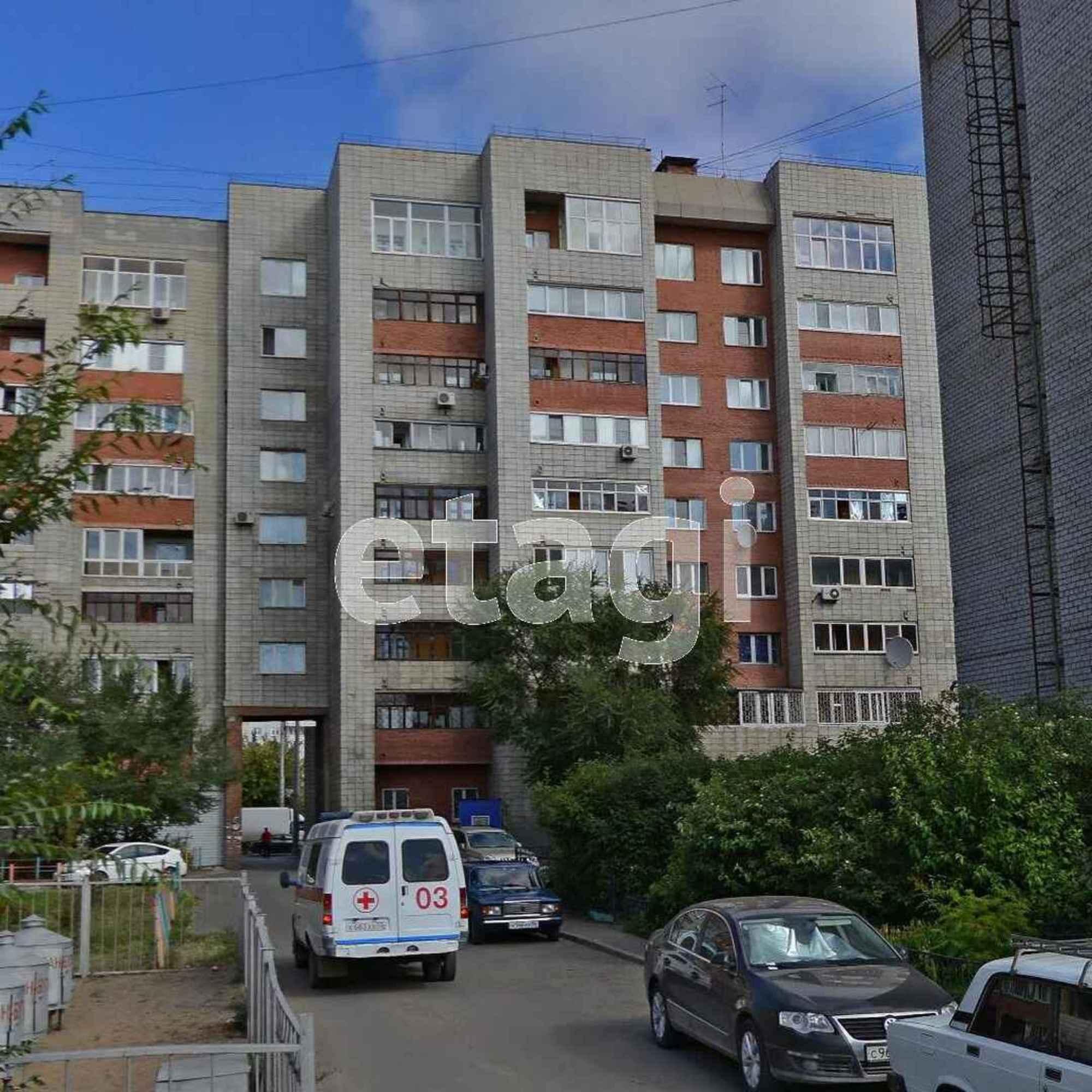 Купить квартиру за 12 000 000 рублей на Масленникова, 68
