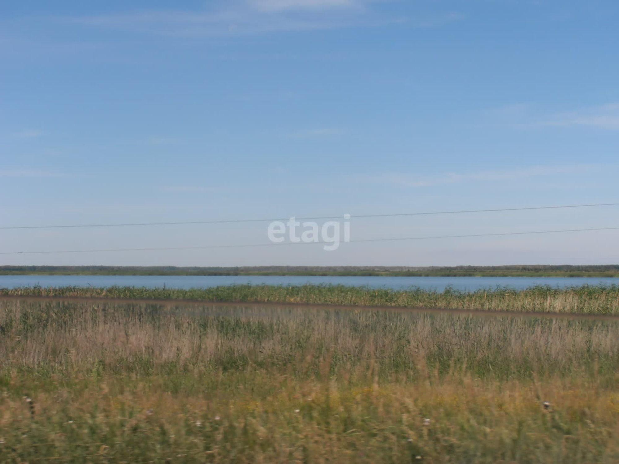 Купить землю, земельный участок за 2 100 000 рублей на село Бердюжье