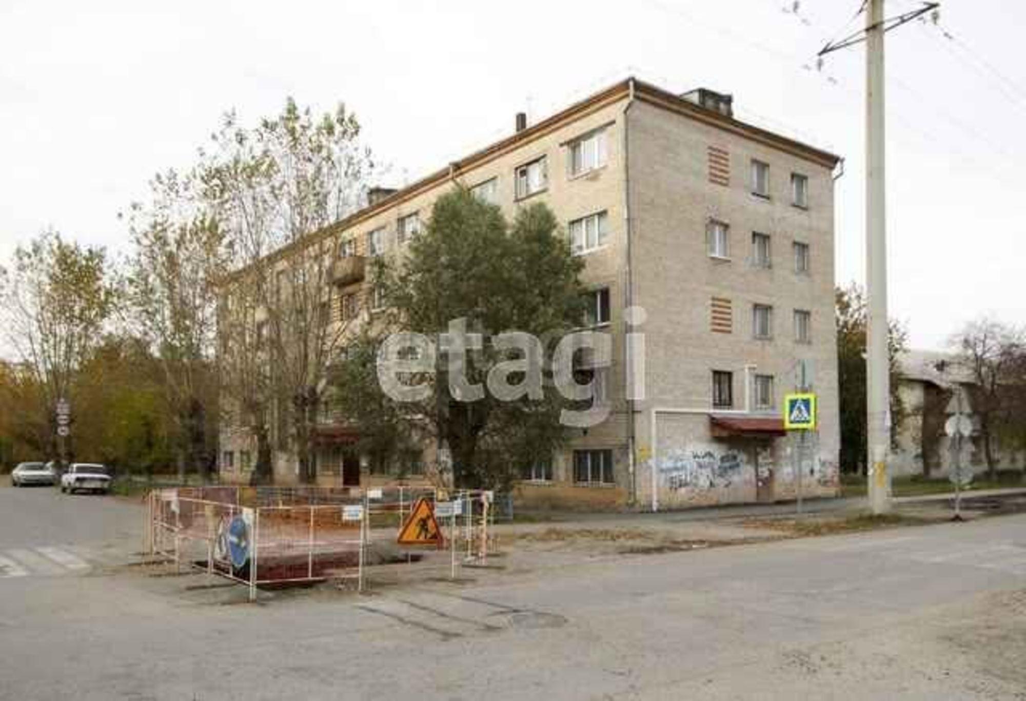 Купить комнату за 1 520 000 рублей на Декабристов, 148