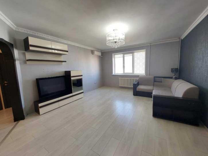 1-комн квартира Мингажева ул, 102