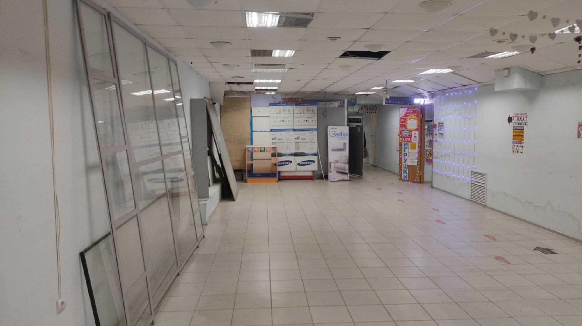 Сдать торговое помещение за 44 940 рублей на пр-кт им Маршала Советского Союза Г.К.Жукова, 111