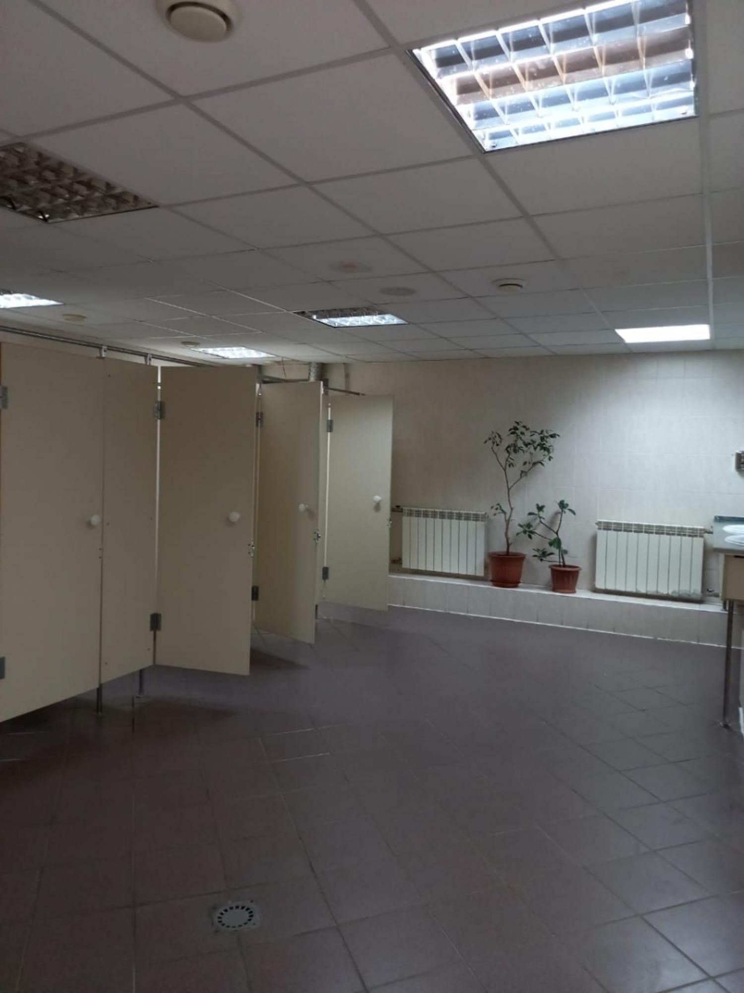 Сдать торговое помещение за 100 000 рублей на пр-кт им Петра Столыпина, 43