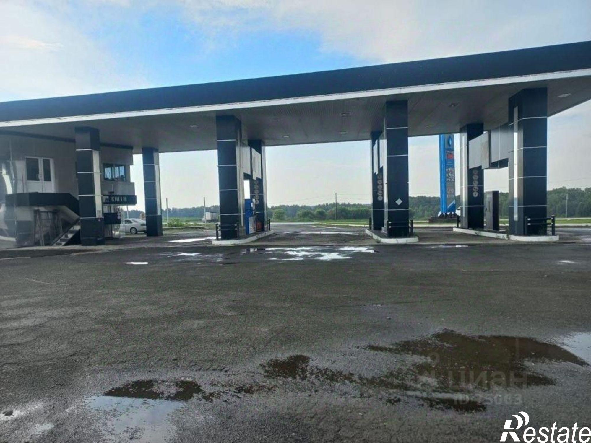 Купить ОСЗ, отдельно стоящее здание за 11 000 100 рублей на Заринский район, Голубцово с., Центральная ул.