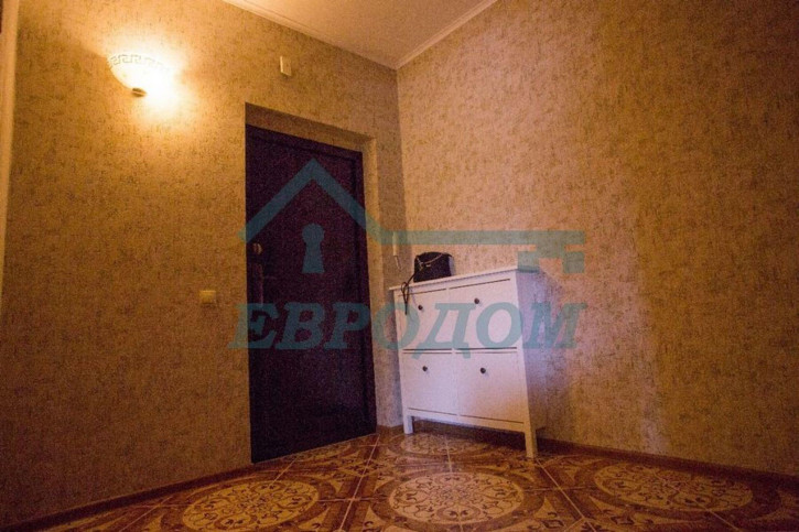 1-комн квартира ул. Семьи Шамшиных,30
