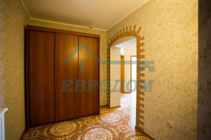 1-комн квартира ул. Семьи Шамшиных,30