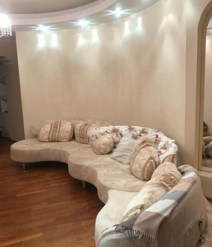5-комн квартира Левичева ул, 30А