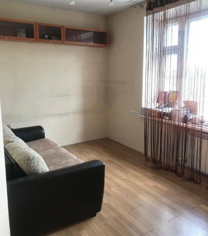 5-комн квартира Левичева ул, 30А