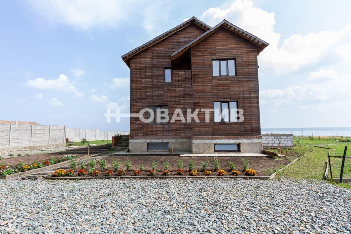 Коттедж/дом улица Калинина, 115
