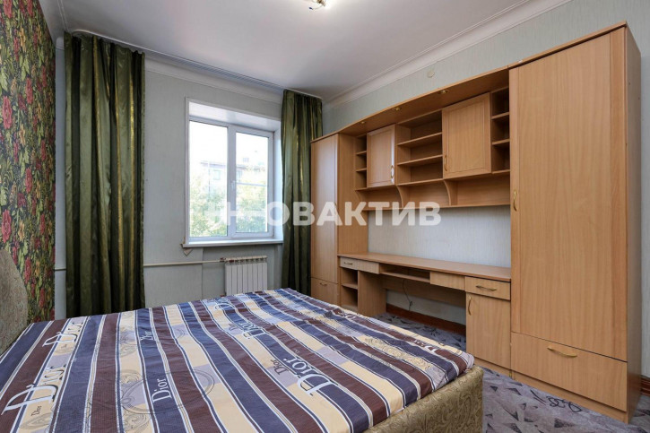 3-комн квартира улица Авиастроителей, 2