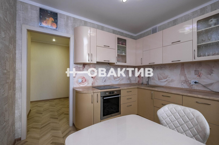 2-комн квартира Россия, Новосибирский район, рабочий посёлок Краснообск, 2-й микрорайон, 230