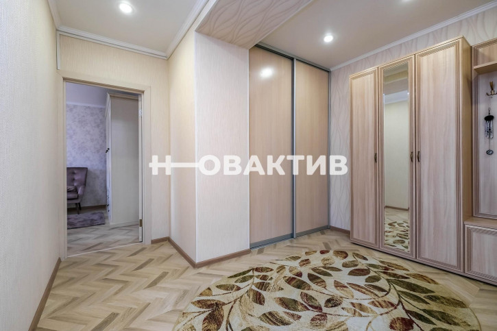 2-комн квартира Россия, Новосибирский район, рабочий посёлок Краснообск, 2-й микрорайон, 230