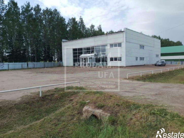Торговое помещение улица Комарова, 30,  д. 30