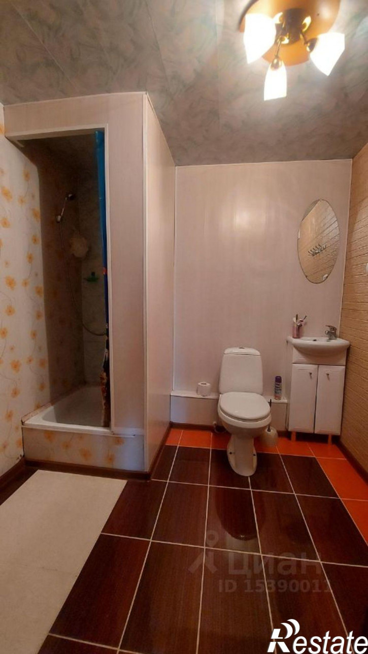 Отдельное здание улица Попова
