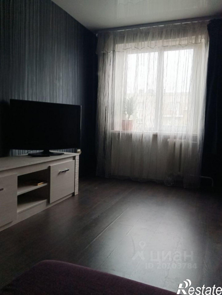 Комната улица Лизы Чайкиной, 10,  д. 10