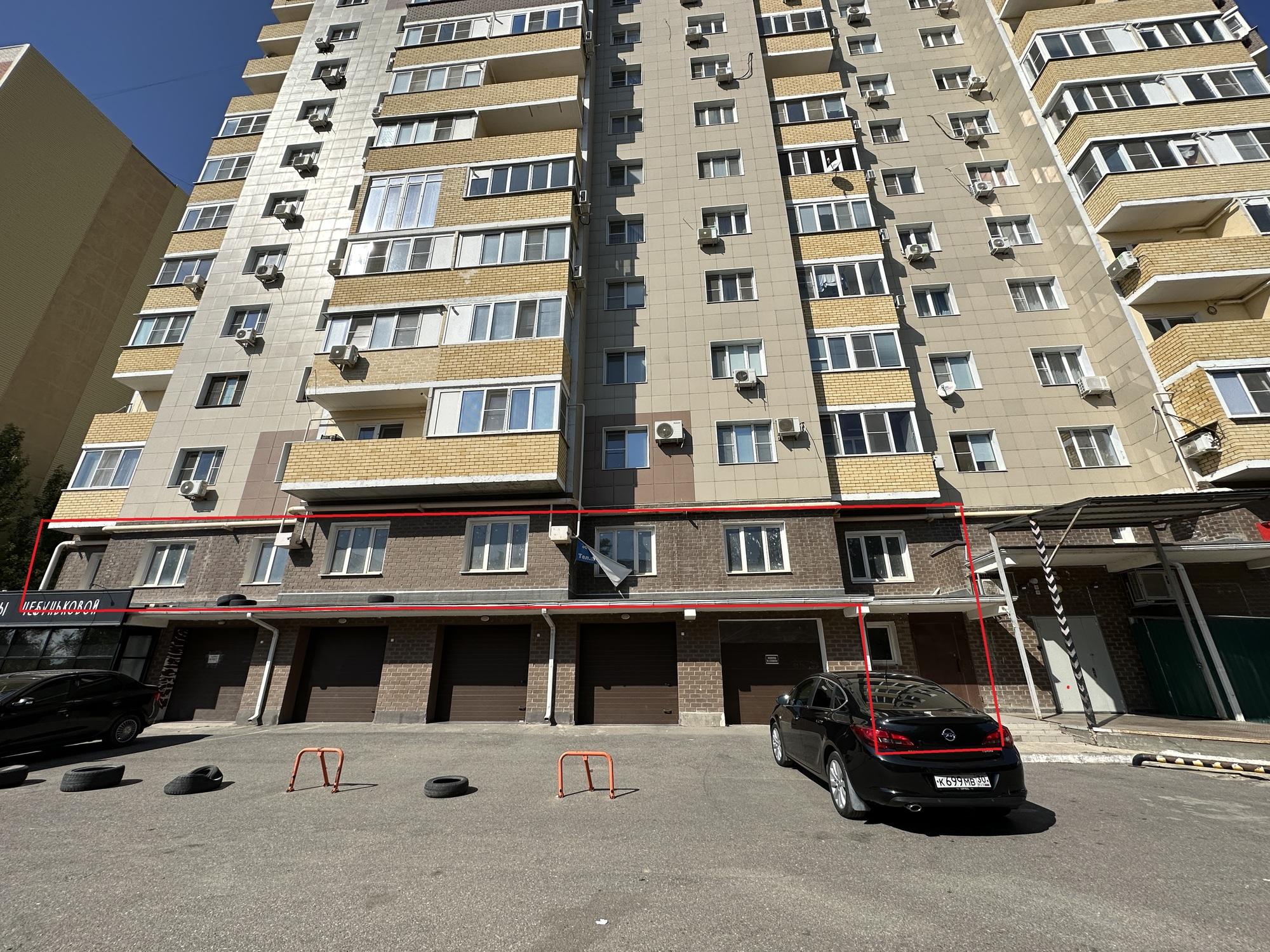 Купить помещение свободного назначения за 11 000 000 рублей на г. Астрахань, Кировский р-н, ул. Фурманова, 9