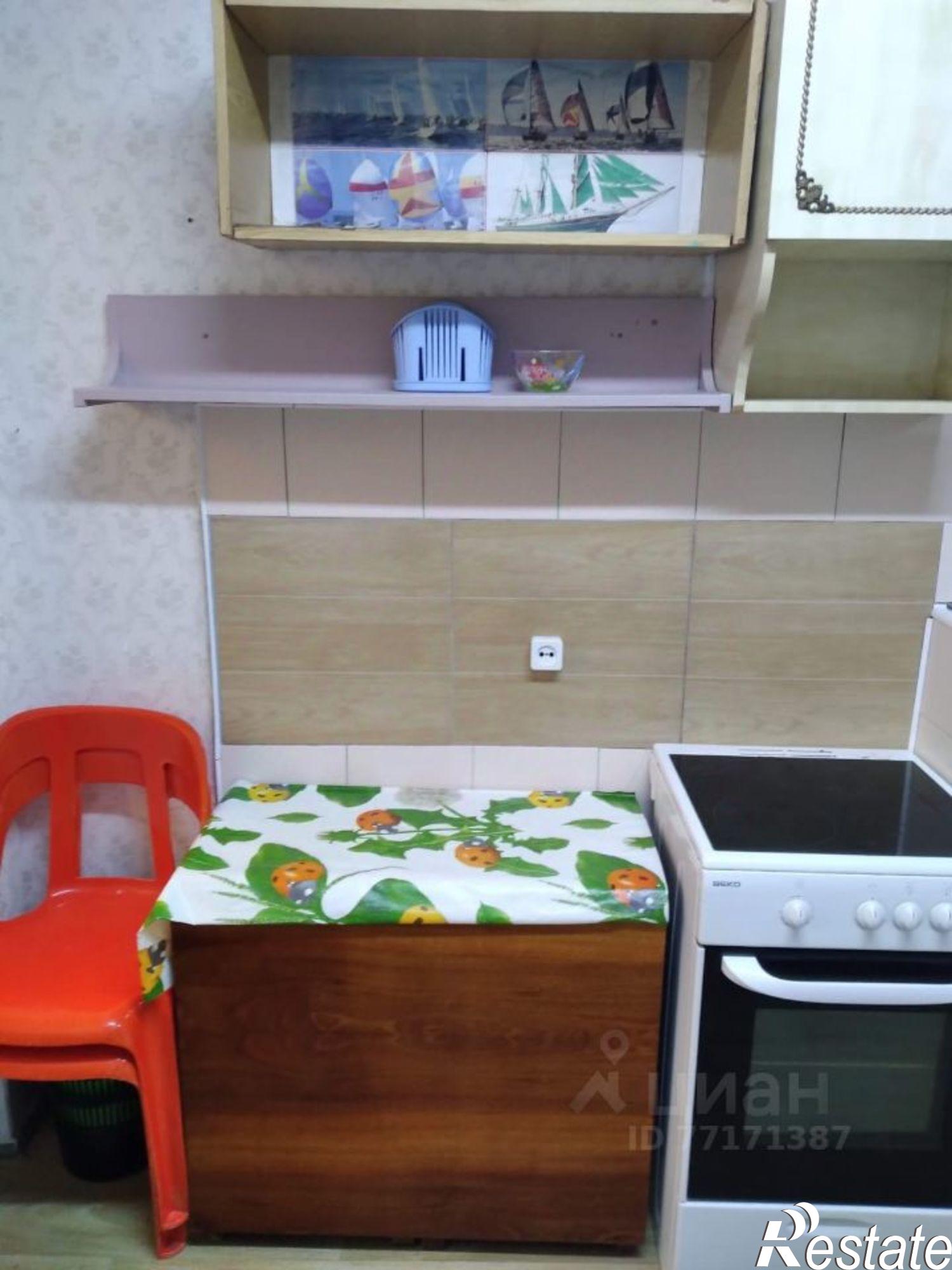 Сдать комнату за 10 000 рублей на улица Михаила Борисова, 13