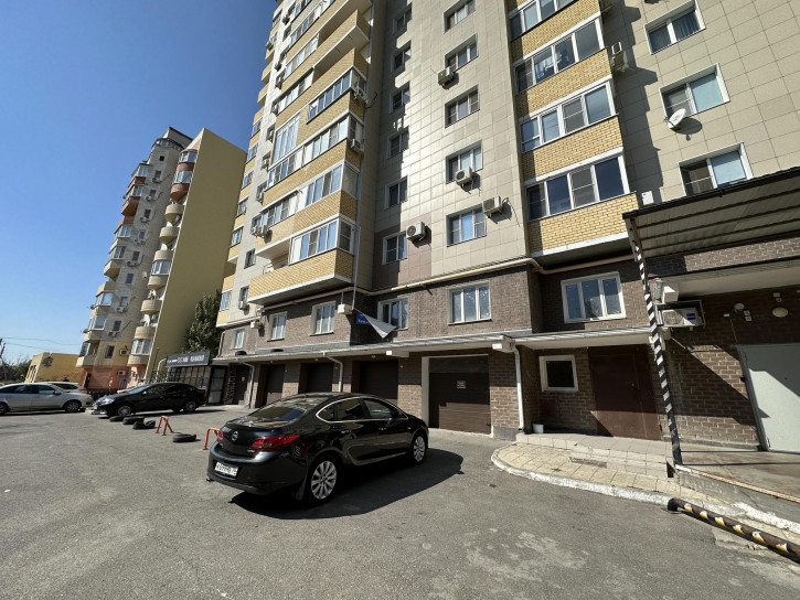 Помещение свободного назначения г. Астрахань, Кировский р-н, ул. Фурманова, 9