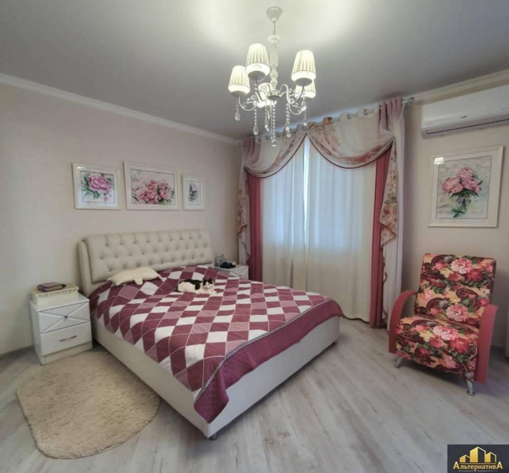 3-комн квартира Галерейная ул.