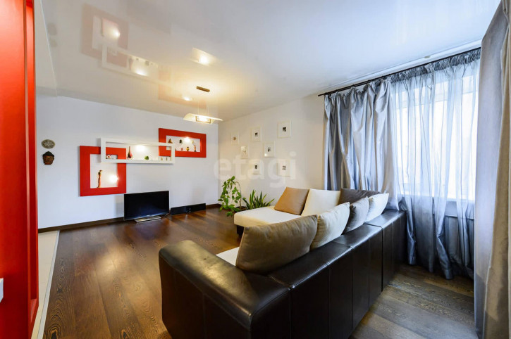 3-комн квартира Токарей, 68