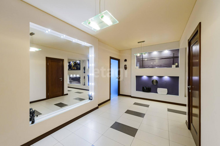 3-комн квартира Токарей, 68