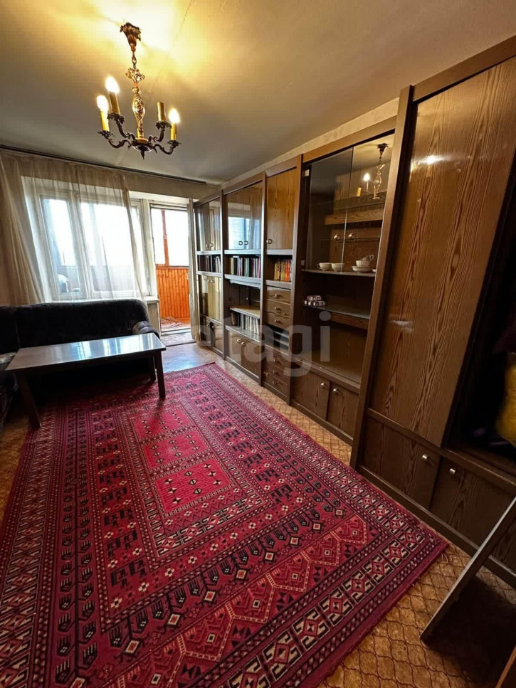4-комн квартира Циолковского, 15