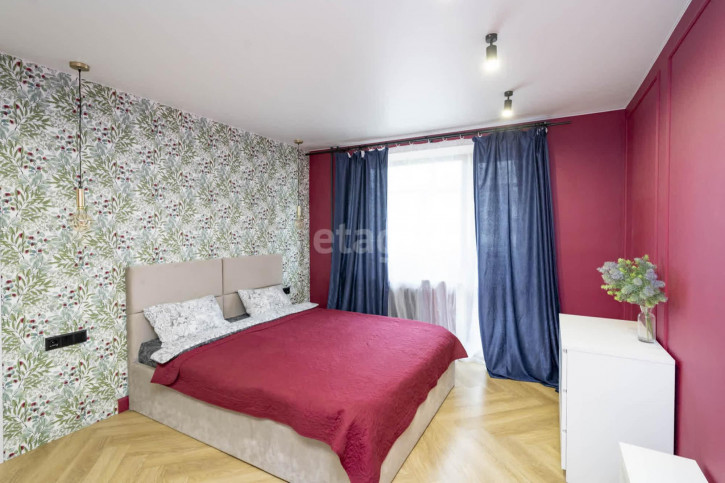 2-комн квартира Пермякова, 72/3