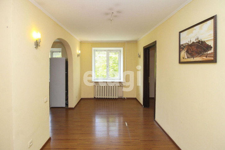 3-комн квартира Грибоедова, 8