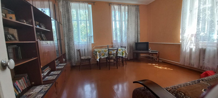 2-комн квартира Амосова улица