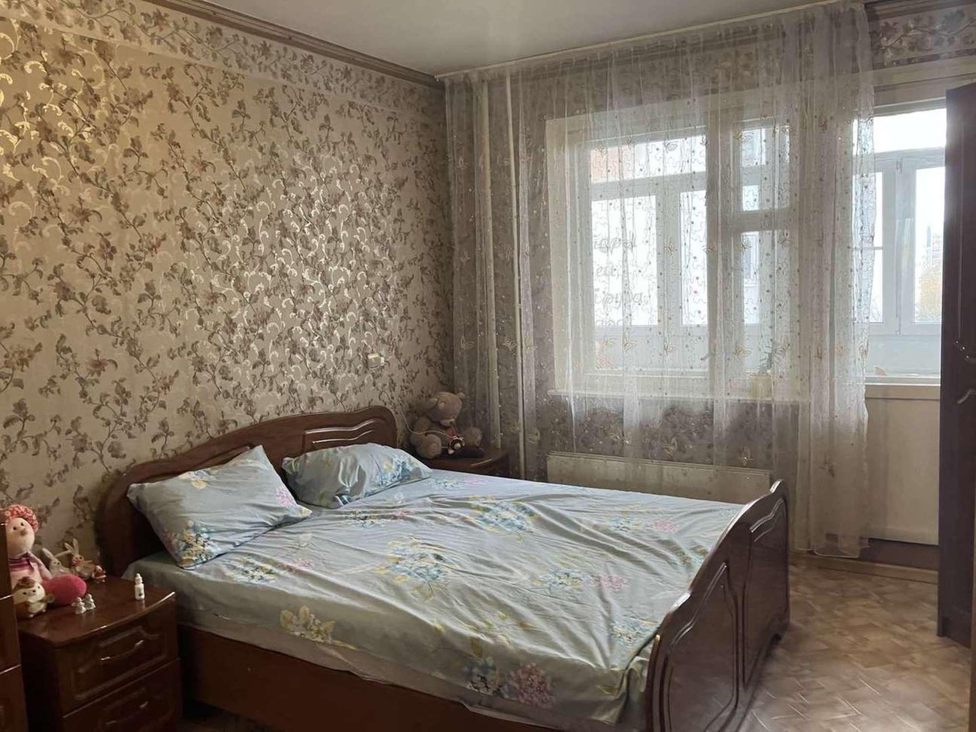 Купить квартиру за 6 100 000 рублей на Парижской Коммуны улица, 32