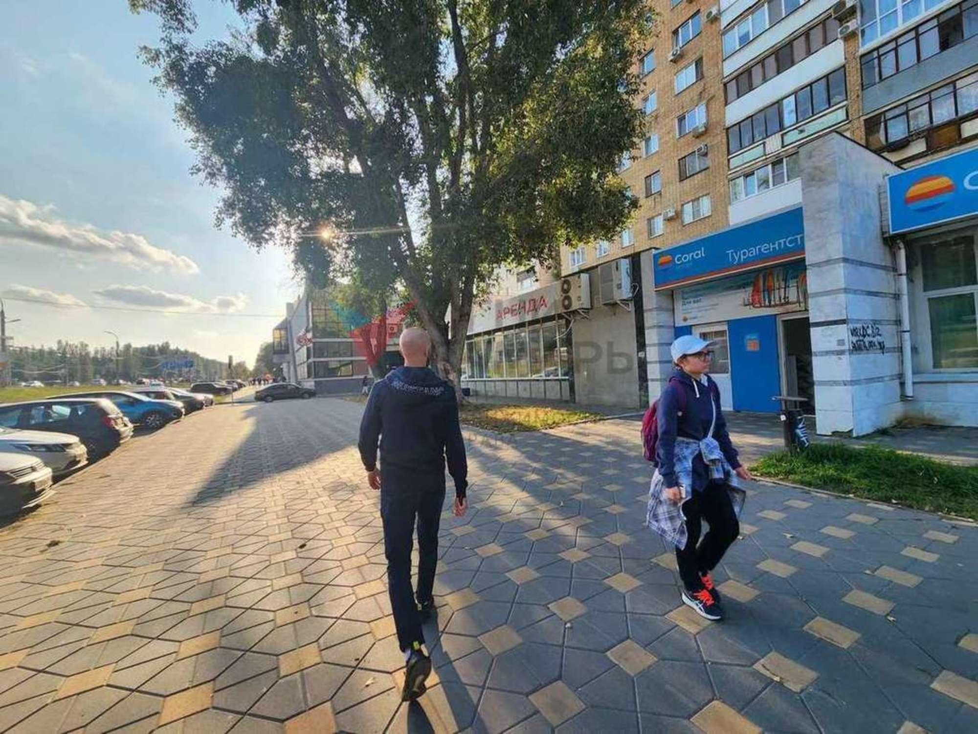 Купить торговое помещение за 80 000 000 рублей на Ленина проспект, 14