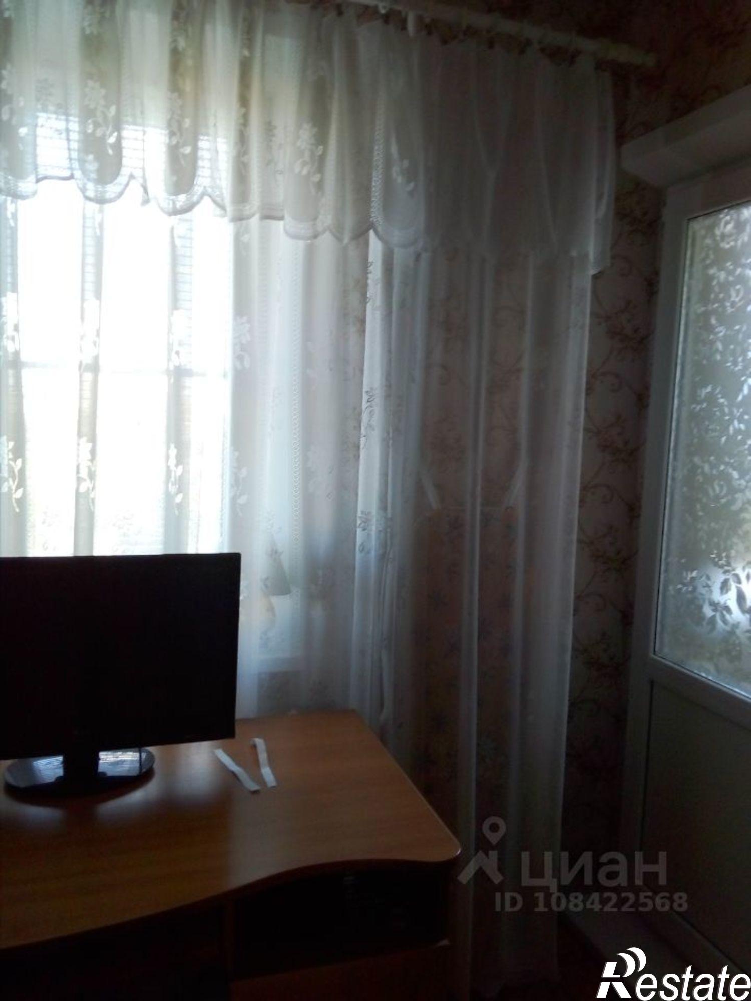 Сдать комнату за 8 000 рублей на улица Яблочкова, 29 к1