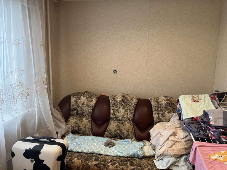 3-комн квартира Парижской Коммуны улица, 32