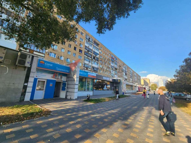 Торговое помещение Ленина проспект, 14