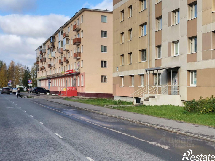 Торговое помещение проспект Труда (малая Труда), 3,  д. 3