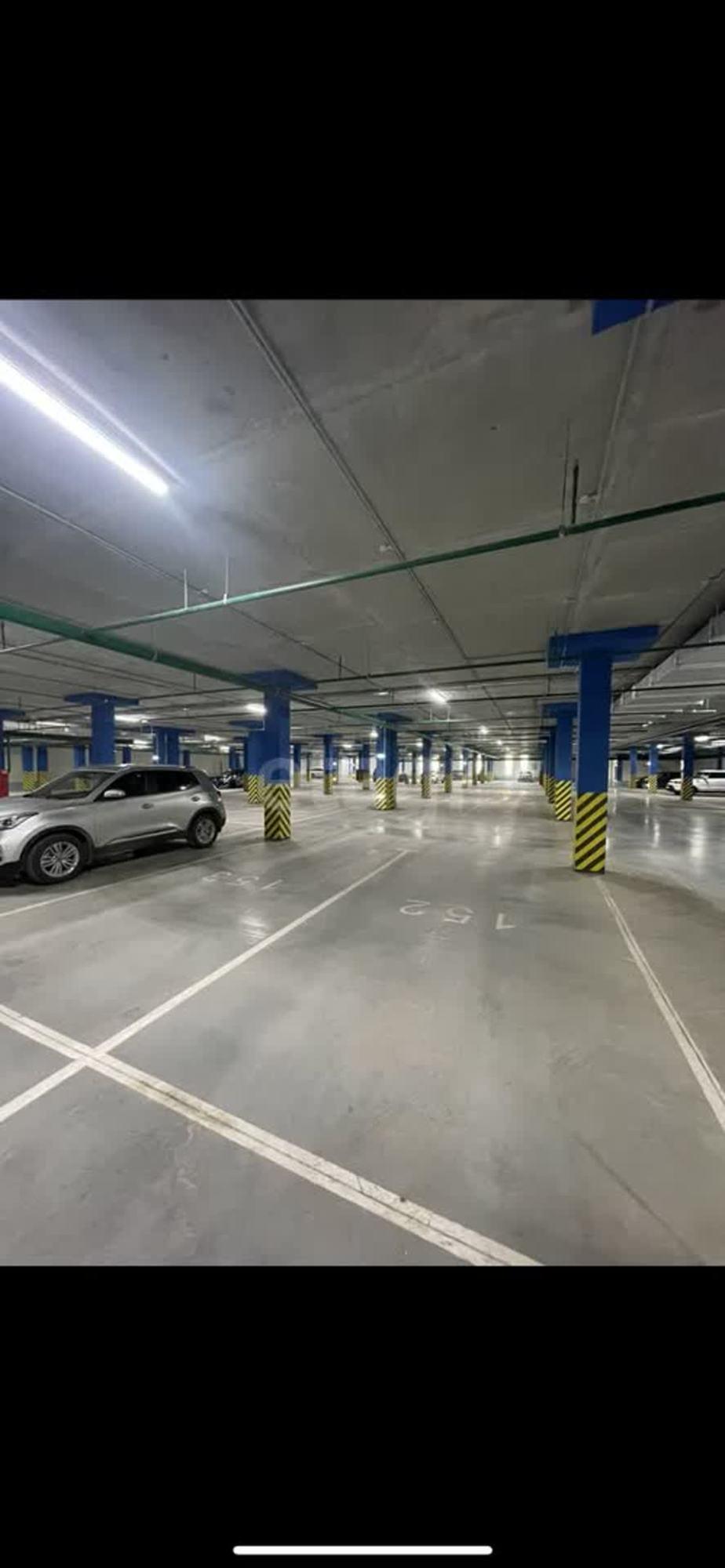 Купить гараж, место в паркинге за 250 000 рублей на Федюнинского 60