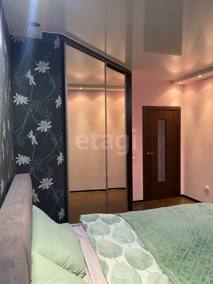 3-комн квартира Солнечный пр., 7