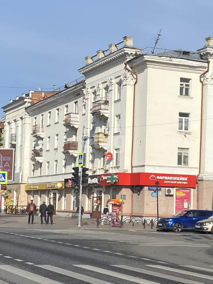 Торговое помещение Республики 49