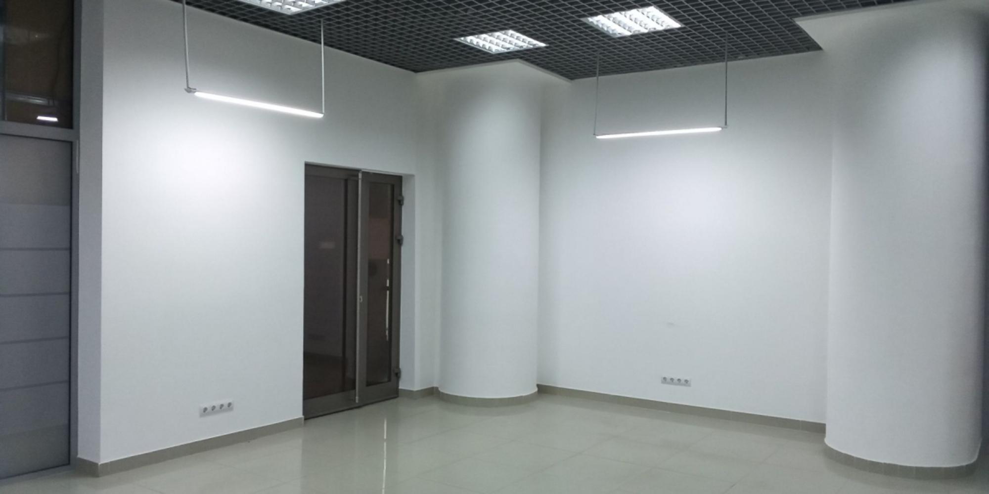 Сдать офис, помещение под офис за 63 000 рублей на ул им. Калинина, 2а