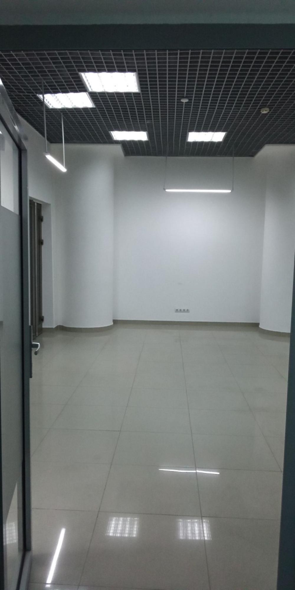 Сдать офис, помещение под офис за 63 000 рублей на ул им. Калинина, 2а