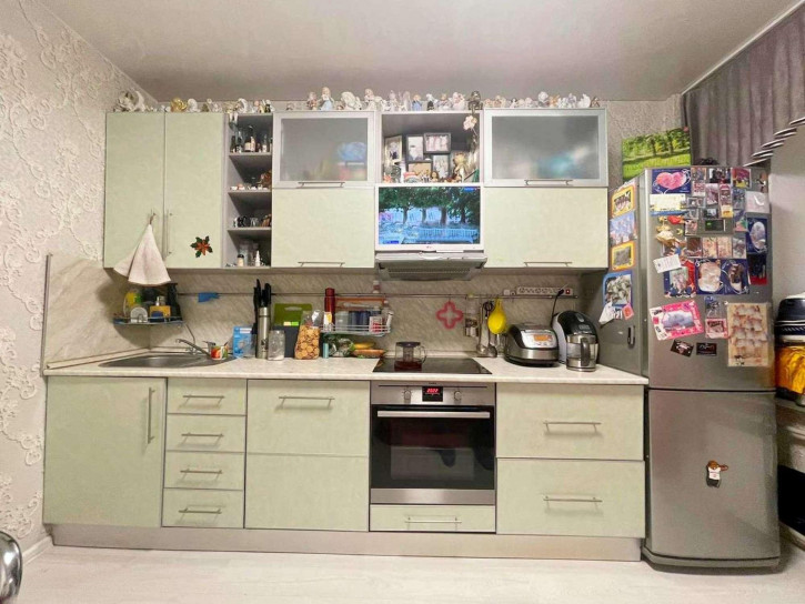 1-комн квартира Есенина улица, 8