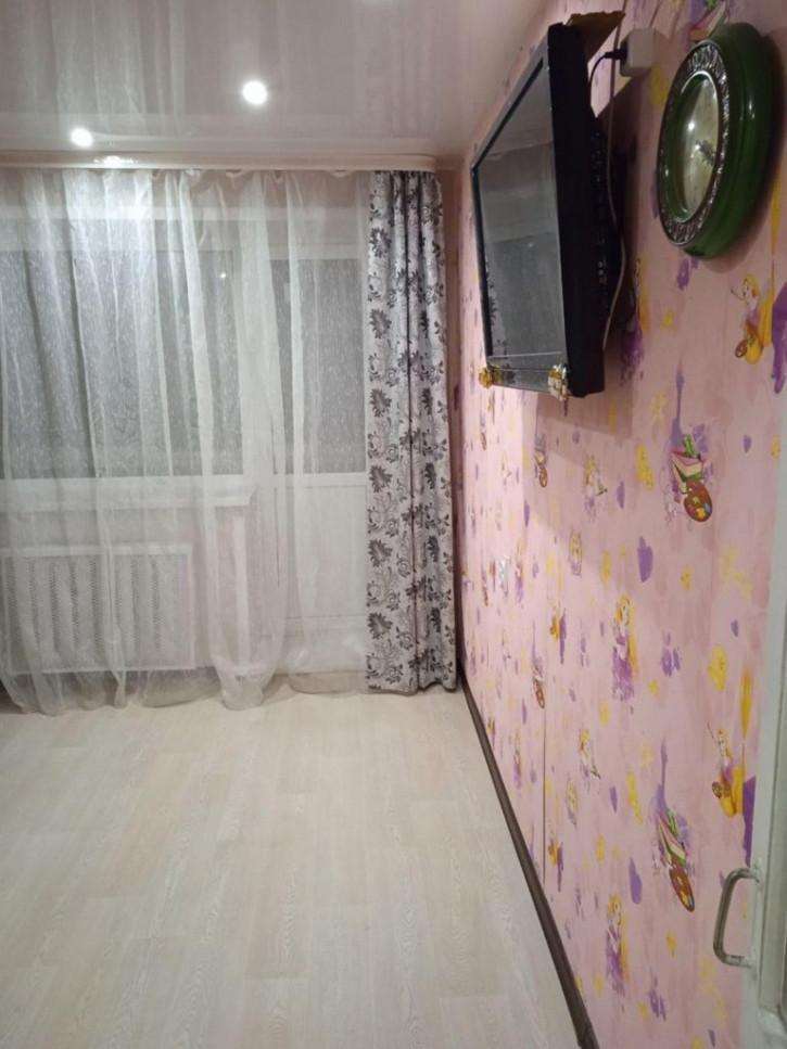 2-комн квартира Ноябрьская ул, 3А