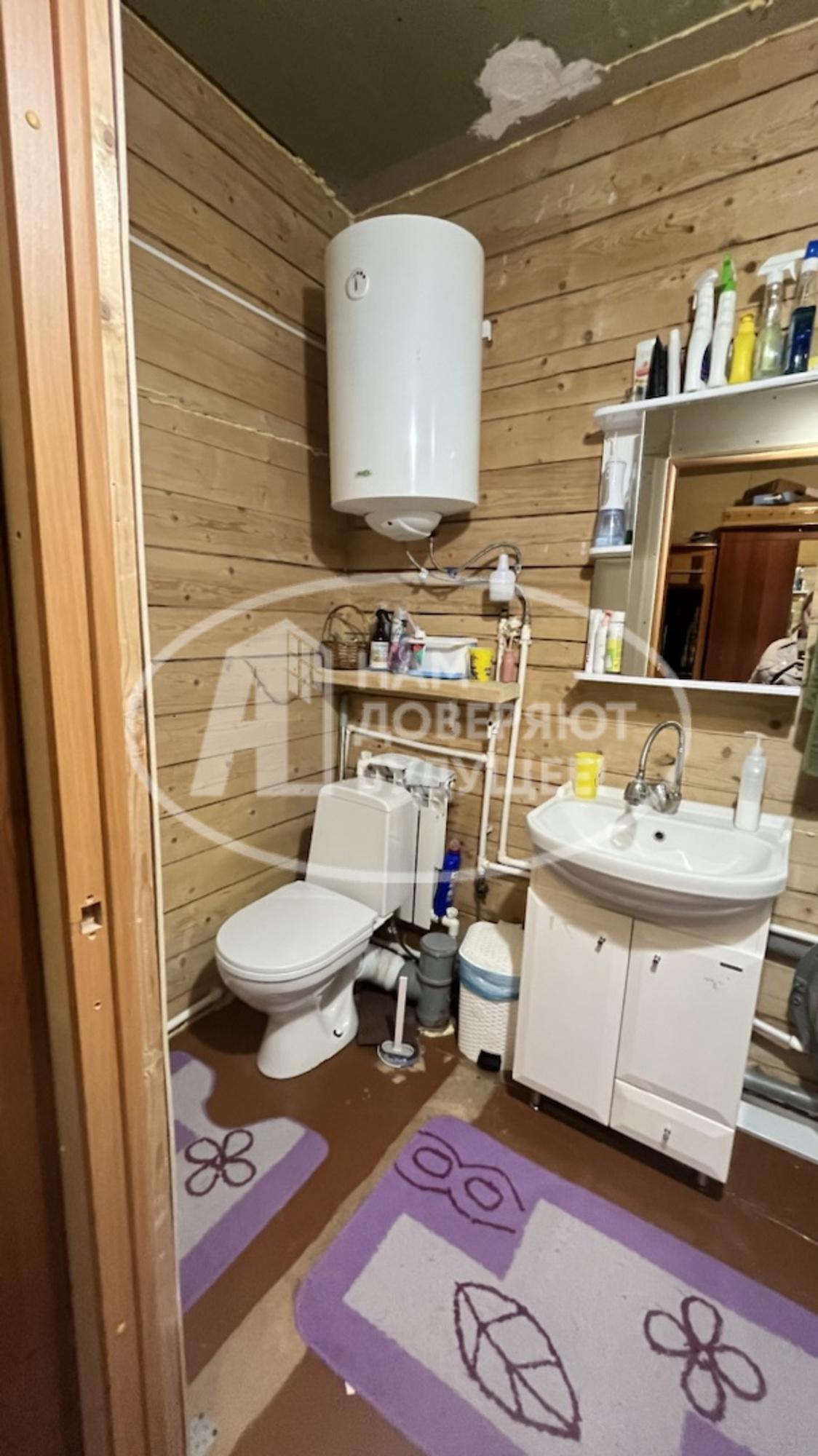 Купить дачу, дом, коттедж за 4 100 000 рублей на улица Строганова, 25А